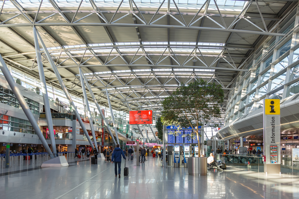 Düsseldorf Flughafen Wann Da Sein www.kozica.de